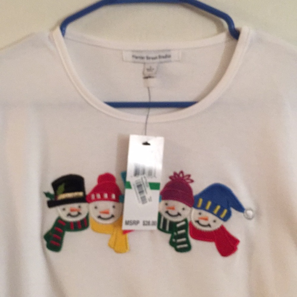 NWT snowman T-shirt